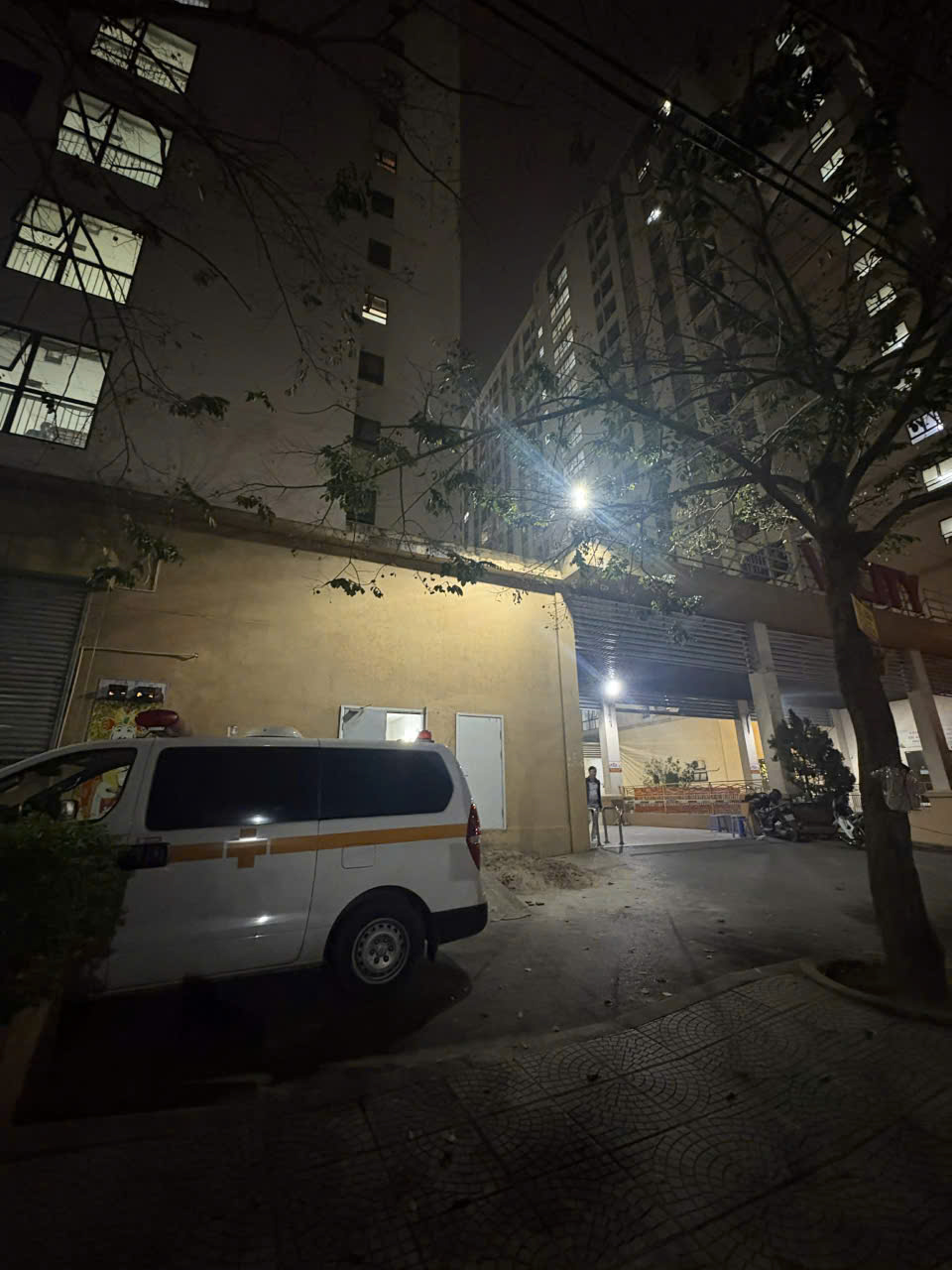 Chung cư lạnh nhất lúc này, Bạn nư~ 2k2…Video cô gái 2k2 …. chung cư 4.4