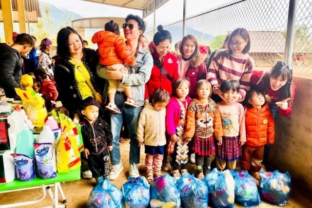 Nhìn lại hành trình thiện nguyện dang dở của 9 thành viên nhóm Bếp Củi vụ lật xe 🚌 Lào Cai: Kể lại diễn biến amanh