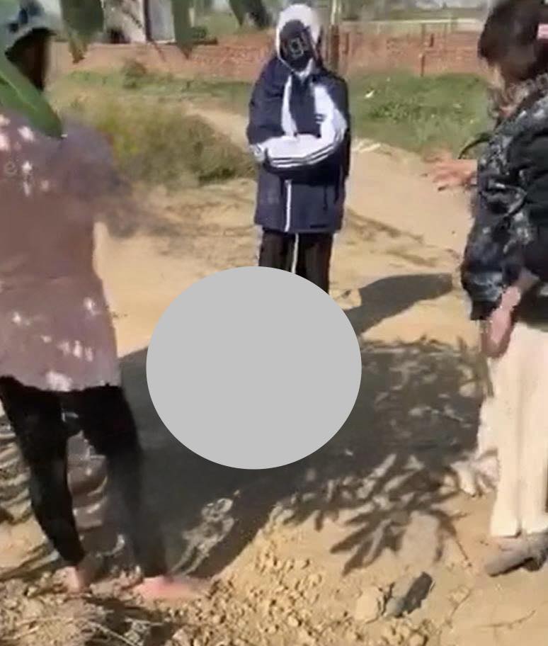 N:ơi l:ạnh nh:ất l:úc n:ày,  Nghe nói BLHD