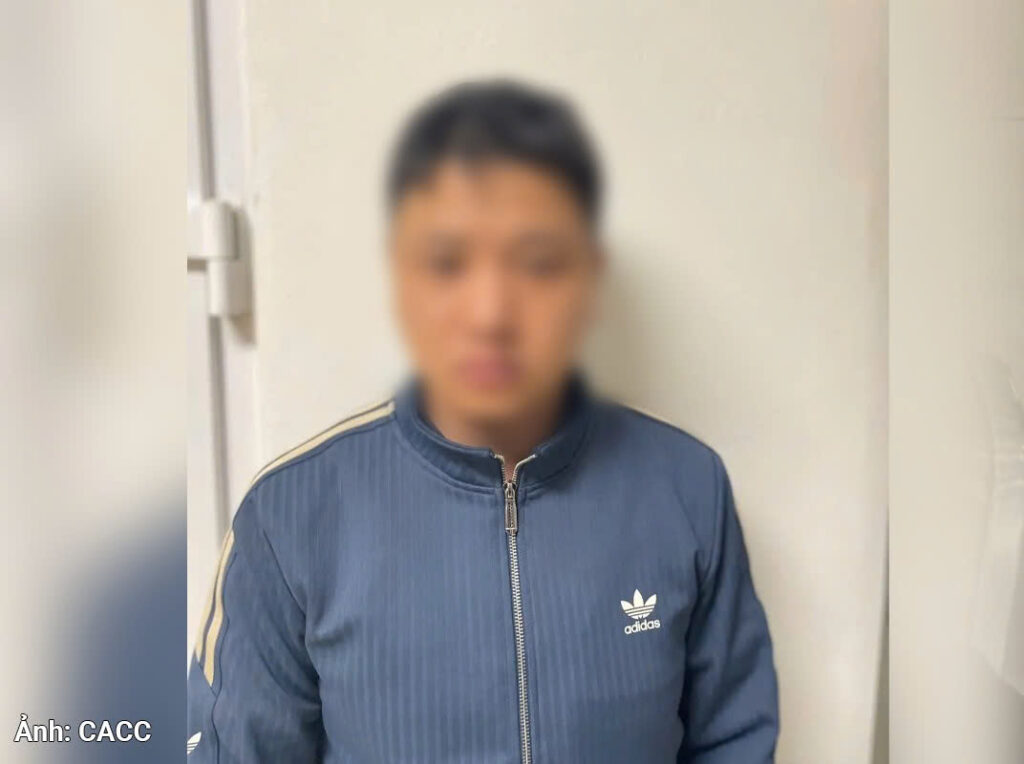 Tạm giữ hình sự chủ thầu ở Hà Nội trả lương cho công nhân bằng mai thúy