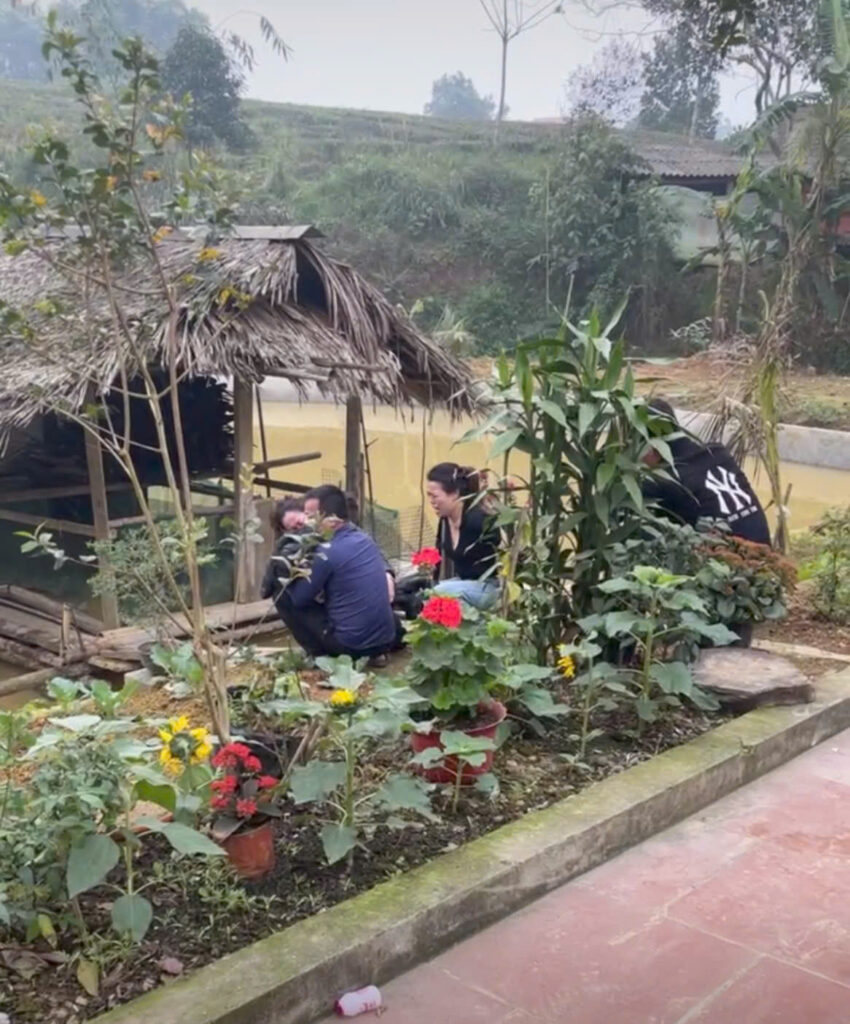 [VIDEO] Hiện trường tìm thấy bé trai 3 tuổi đi lạc