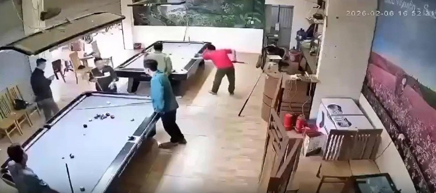 Biến căng tại 1 quán bia ở Tuyên Quang: nghe bảo dùng quả bi a….