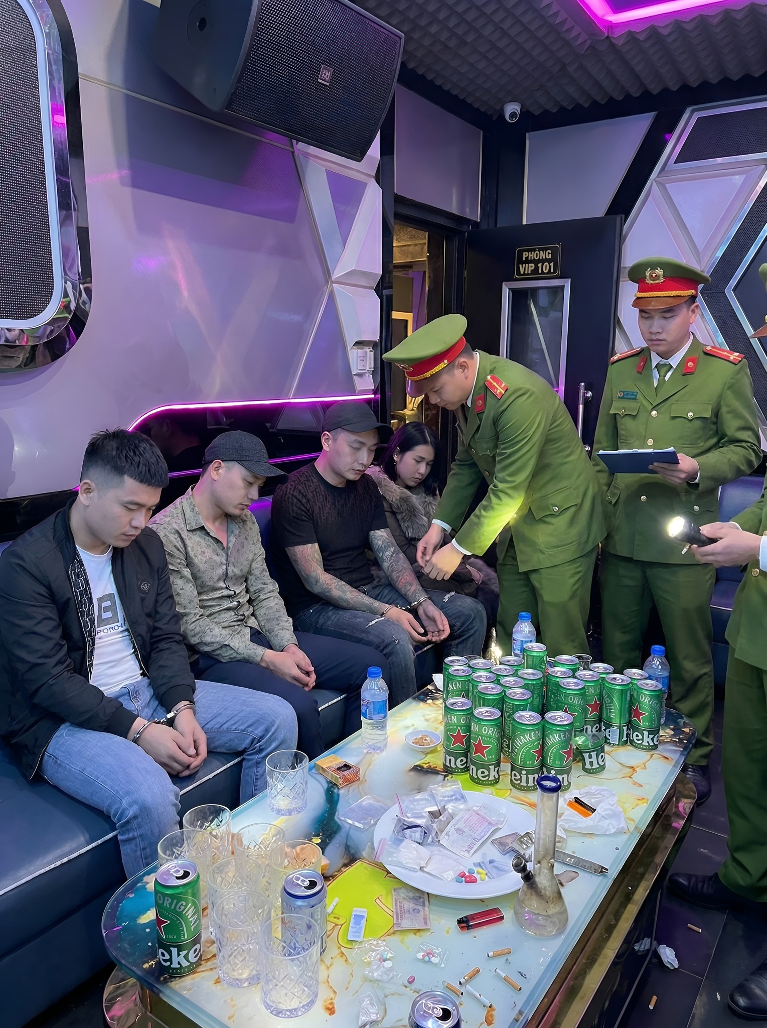 Chi tiết sự việc 19 nam thanh nữ tú tại phú thọ ngày đầu xuân