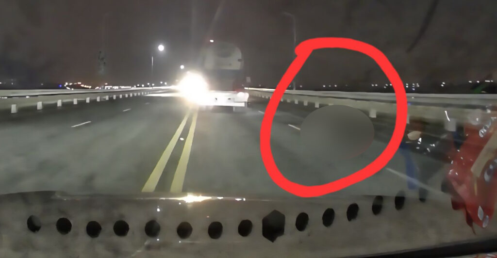 Vụ việc TNGT trên cầu Thăng Long