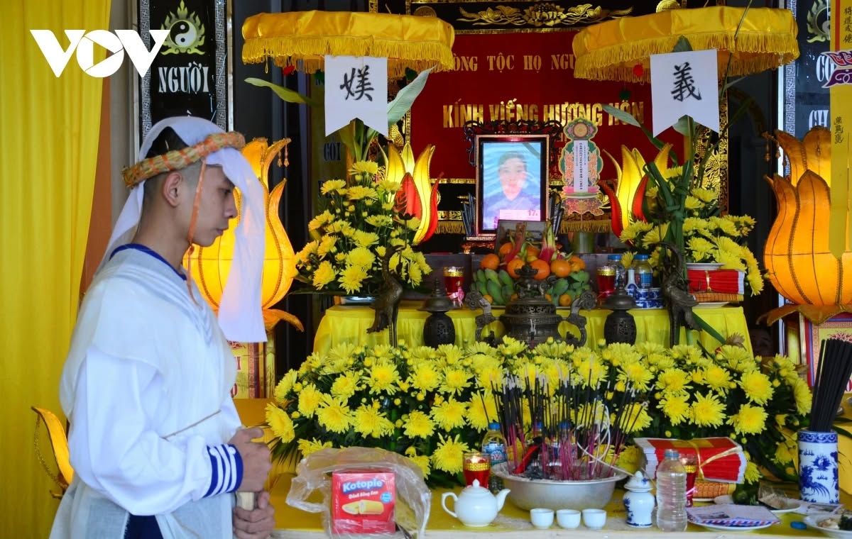 Xót xa: Đúng ngày lên đường nhập ngũ, nam thanh niên ở Thanh Hóa phải chịu nỗi đau lớn khi mẹ qua đời sau thời gian dài chống chọi với bệnh UT phổi