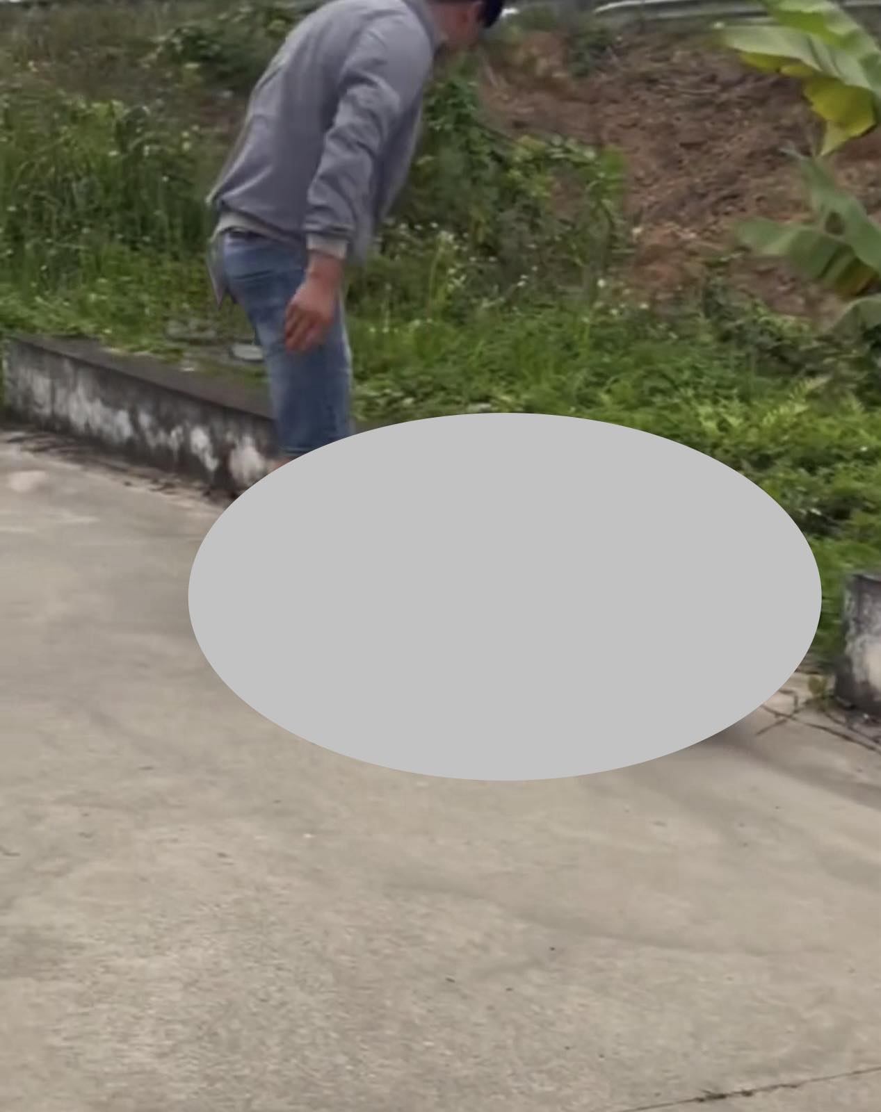 Vjdeo ghi lại sự việc ngày lễ 8 – 3