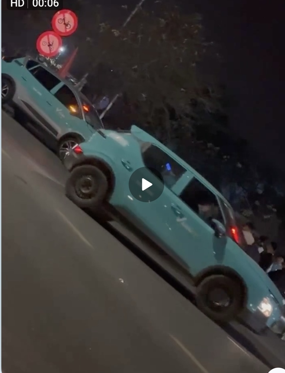 vjdeo sự việc ngay lúc này Tìm ng nhà gấp