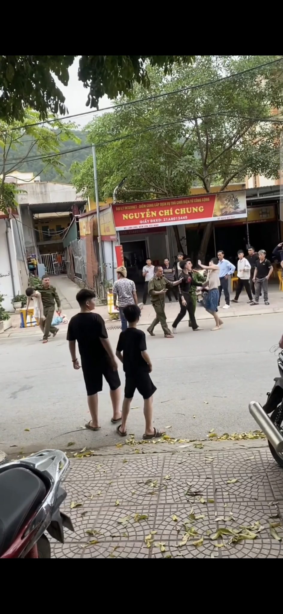 VJDE0 vụ việc tại Lãm Làng