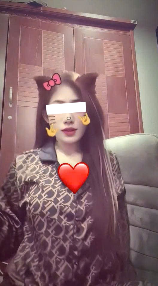 Ai đồ tóp tóp bây giờ sao lạ wuá