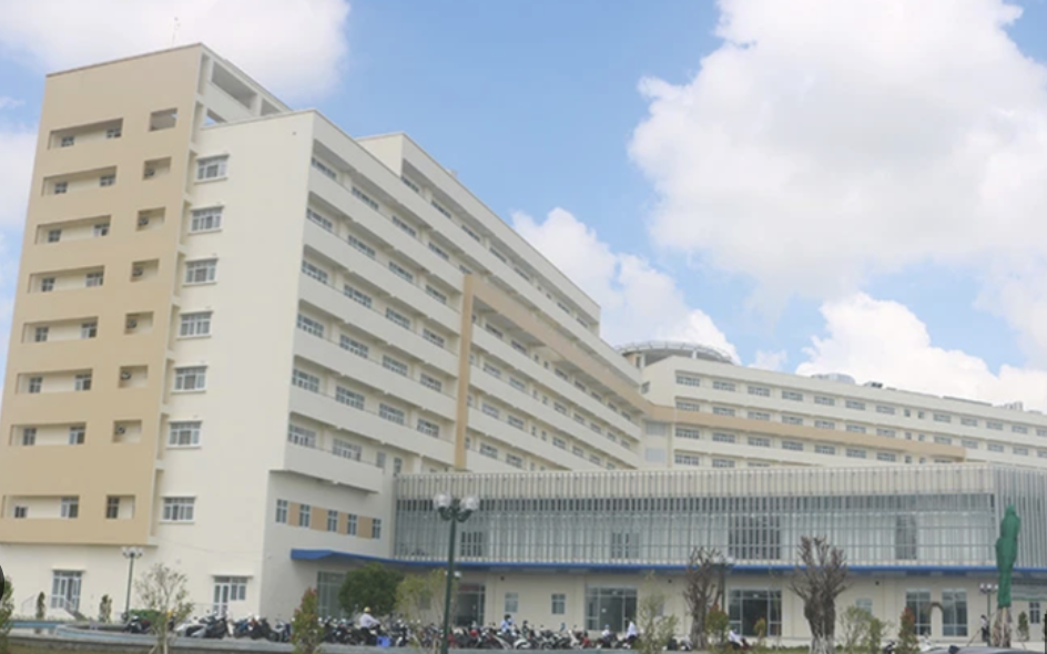 Công an tỉnh Vĩnh Long thông tin vụ hộp bánh ph/át n/ổ tại Bệnh viện Đa khoa Trà Vinh