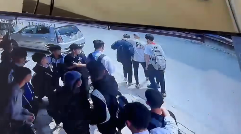 Vid -Vụ việc nam sjnh l0p8 gây phanno nhất lúc này