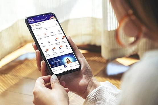 Thông tin ‘nóng’ vụ tài khoản bỗng dưng ‘bốc hơi’ 5 tỷ đồng trong đêm