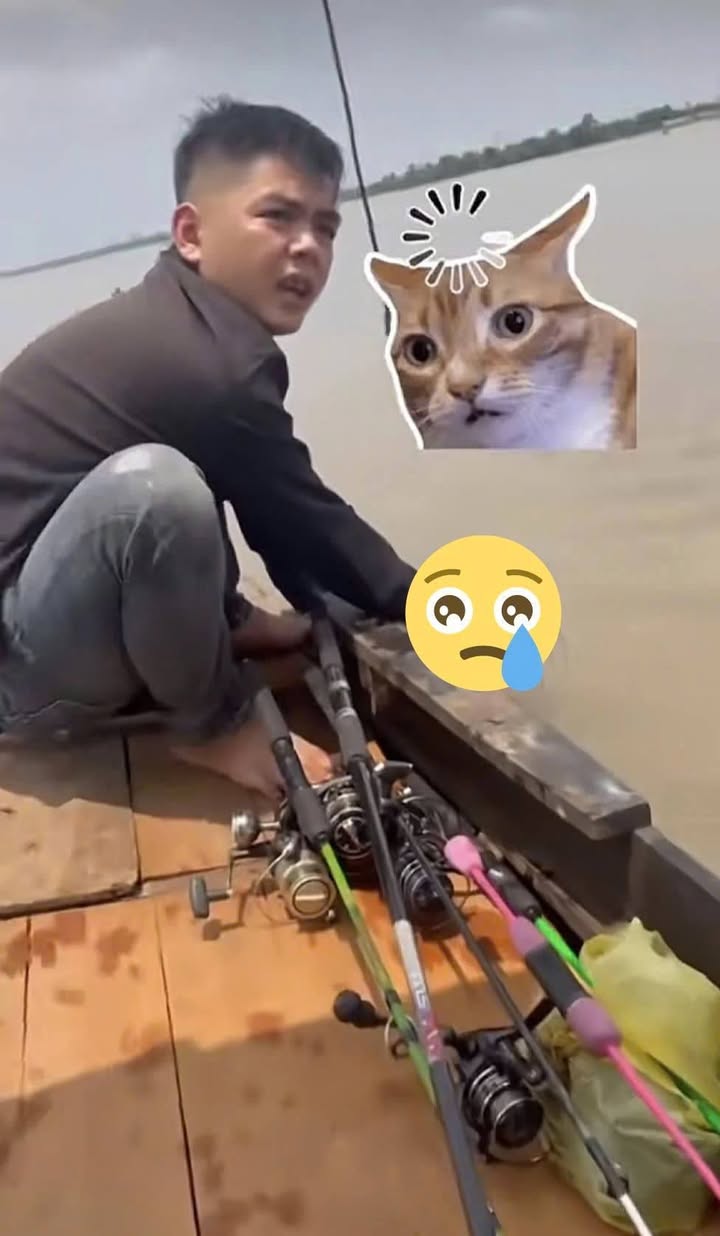 Chuyện là 2 anh cần thủ Vĩnh Long chèo xuồng đi câu
