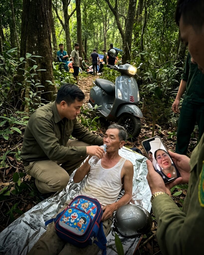 CỤ ÔNG 73 TUỔI Ở QUẢNG NGÃI CHỞ CHÁU ĐI HỌC RỒI MẤT TÍCH: 3 NGÀY SAU TÌM THẤY TRONG RỪNG