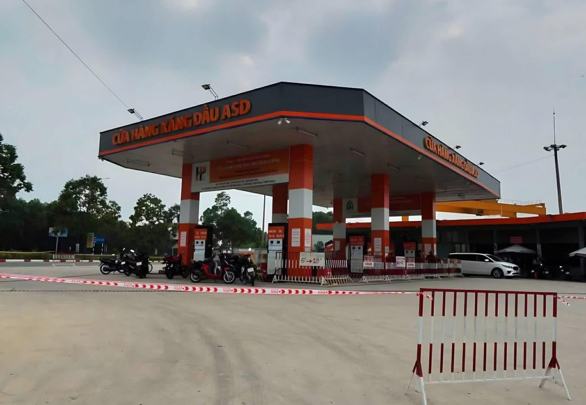 BÌNH DƯƠNG: Bé gái 2 tuổi t;ử v;ong thương tâm tại cây xăng trong KCN Bàu Bàng