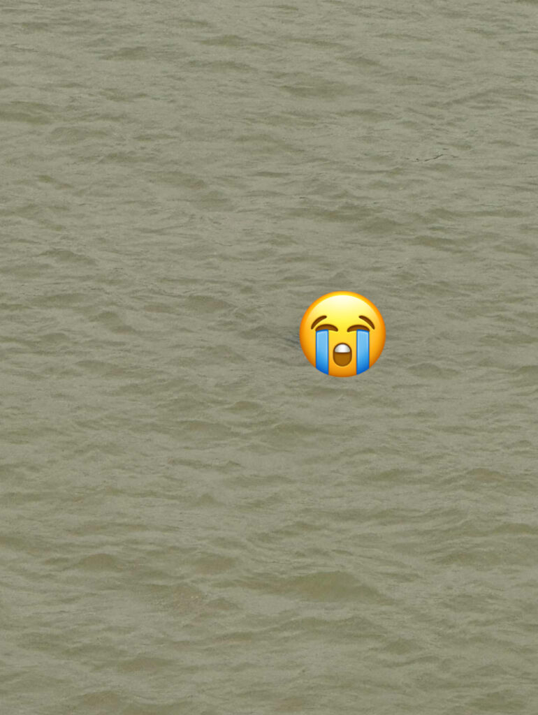 Ảnh tt ở sông Hồng