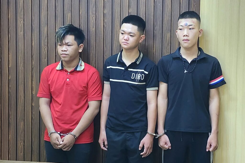 Công an Đồng Nai khởi tố 4 người ném ‘bom xăng’ vào nhà người khác trong đêm