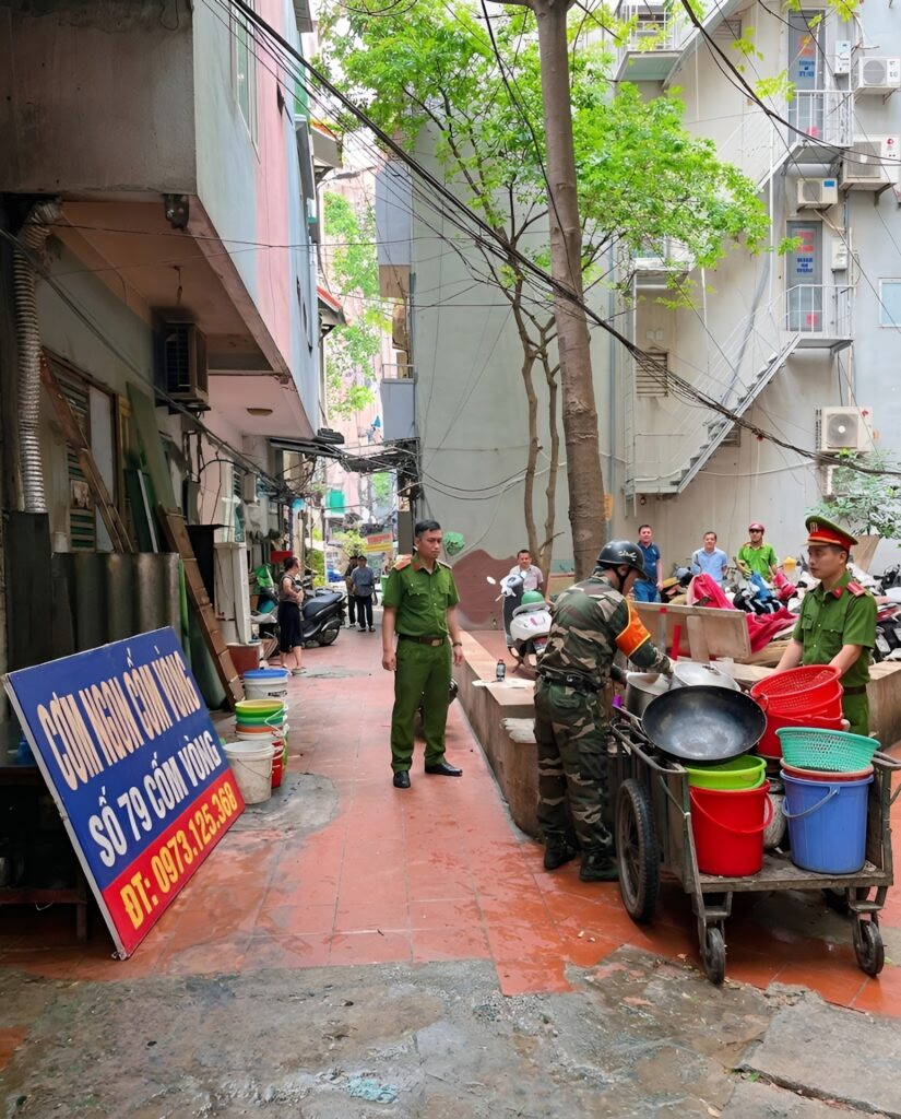 QUÁN CƠM 79 CỐM VÒNG