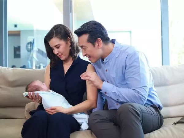 Nói dối vợ đi công tác để đưa bồ đi đẻ, ngày trở về tôi chết lặng khi thấy thứ này đặt trên bàn